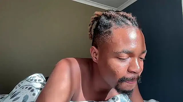 Snapshot of Cianda24 chatting on January 7, 2026, 2:44 pm Cianda24 online show from January 7, 2026, 2:44 pm