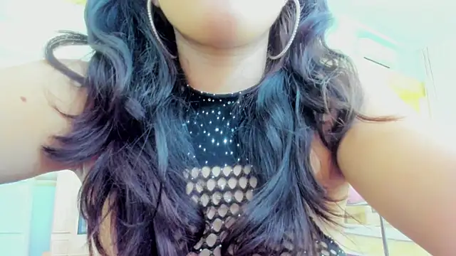 Jelly Bee online show from October 25, 2025, 7:47 pm