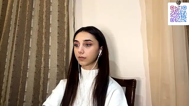 LinaMour online show from November 15, 2025, 10:36 pm