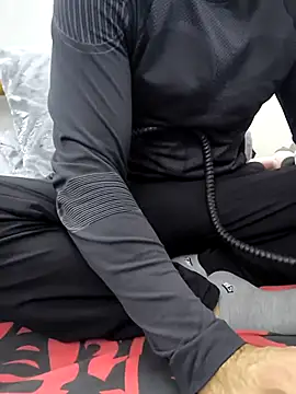 Snapshot of yazinyazin1 chatting on December 4, 2025, 7:13 pm yazinyazin1 online show from December 4, 2025, 7:13 pm