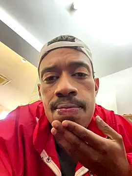 Snapshot of fitsexyman chatting on October 1, 2025, 7:46 am fitsexyman online show from October 1, 2025, 7:46 am