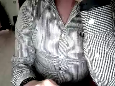 Snapshot of svhmltpe chatting on September 28, 2025, 2:07 am svhmltpe online show from September 28, 2025, 2:07 am