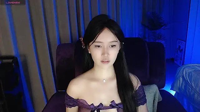 Eoov online show from October 24, 2025, 2:49 pm