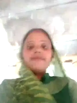 Snapshot of Janki_tyagi chatting on December 16, 2025, 10:41 am Janki tyagi online show from December 16, 2025, 10:41 am