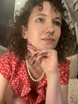 Kitty Kisss online show from February 5, 2026, 8:32 am