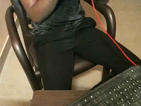 indianbighard21 online show from May 9, 2026, 6:11 pm