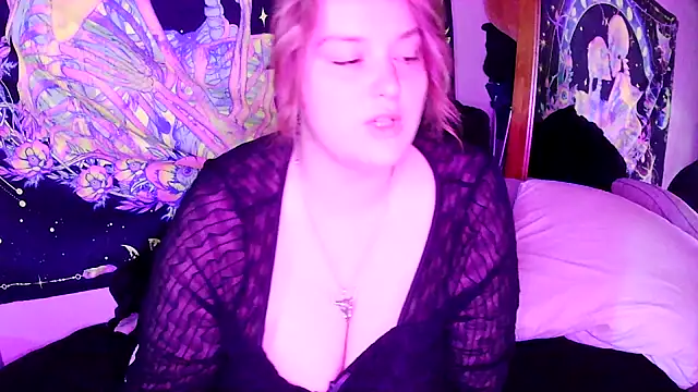 Snapshot of Princessblazed444 chatting on May 9, 2026, 5:49 pm Princessblazed444 online show from May 9, 2026, 5:49 pm