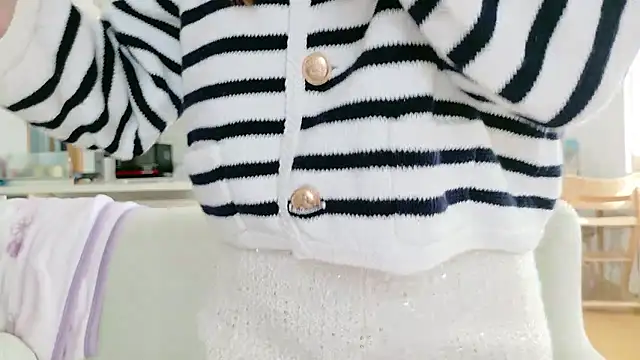 SUZU 1201 online show from February 23, 2026, 1:29 am