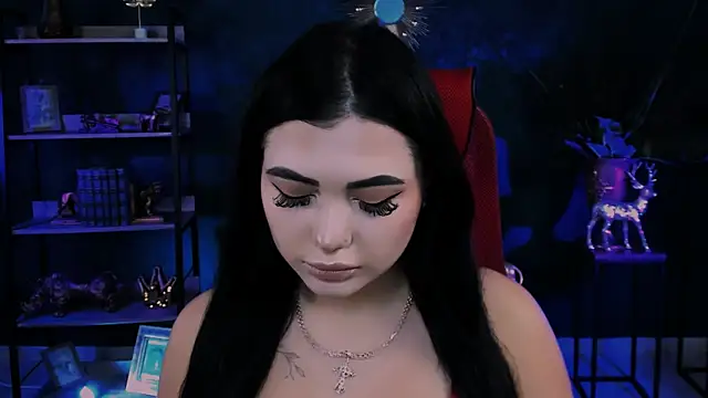 NaomiWilsons online show from December 14, 2025, 12:22 pm