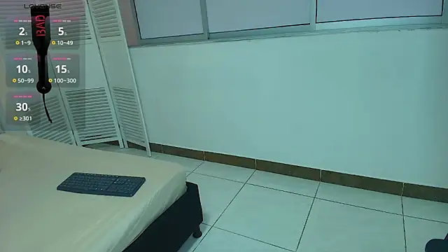 Eryx Eriscor online show from October 15, 2025, 1:41 pm