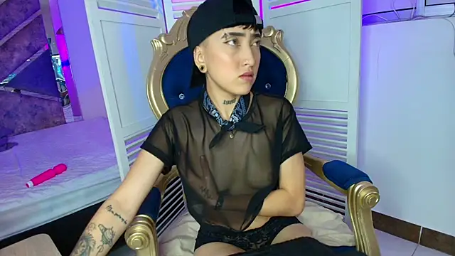 Eryx Eriscor online show from November 27, 2025, 2:06 pm