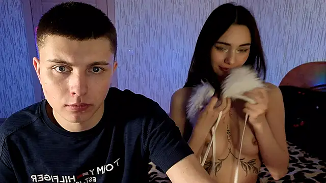 Denisx444 online show from November 29, 2025, 10:32 pm