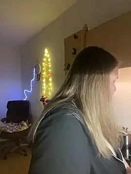 Snapshot of MartaXLove chatting on November 28, 2025, 5:24 pm MartaXLove online show from November 28, 2025, 5:24 pm