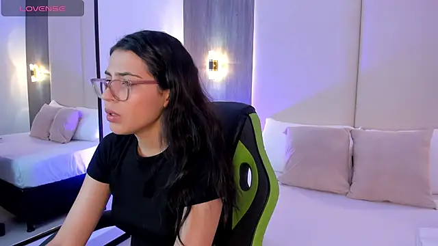 desireee  online show from February 28, 2026, 12:16 pm