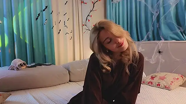 Snapshot of AngelicRice chatting on October 30, 2025, 11:08 am AngelicRice online show from October 30, 2025, 11:08 am