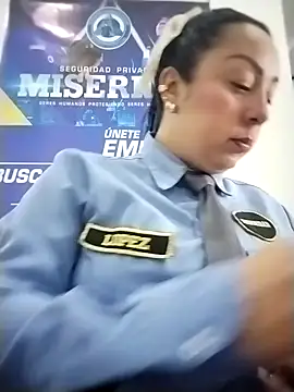 Snapshot of CRISTAL__11 chatting on November 19, 2025, 1:22 pm CRISTAL 11 online show from November 19, 2025, 1:22 pm