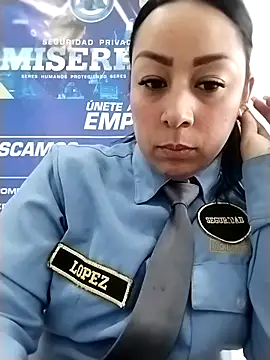 Snapshot of CRISTAL__11 chatting on November 3, 2025, 2:42 pm CRISTAL 11 online show from November 3, 2025, 2:42 pm