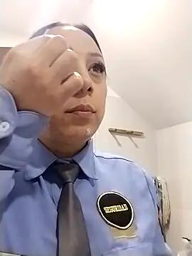 Snapshot of CRISTAL__11 chatting on December 5, 2025, 12:59 pm CRISTAL 11 online show from December 5, 2025, 12:59 pm