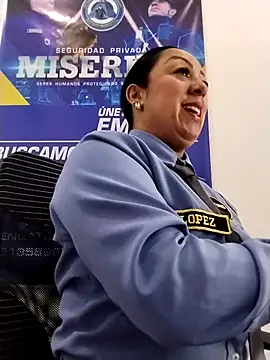 Snapshot of CRISTAL__11 chatting on November 17, 2025, 1:26 pm CRISTAL 11 online show from November 17, 2025, 1:26 pm