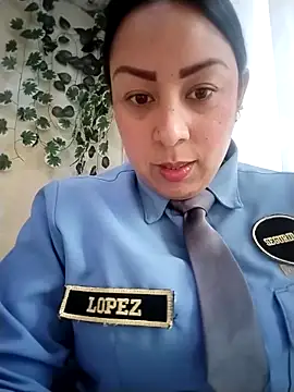 Snapshot of CRISTAL__11 chatting on October 3, 2025, 2:07 pm CRISTAL 11 online show from October 3, 2025, 2:07 pm