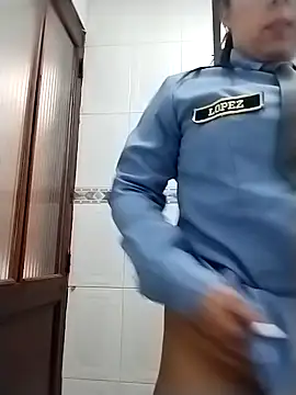 Snapshot of CRISTAL__11 chatting on October 20, 2025, 1:55 pm CRISTAL 11 online show from October 20, 2025, 1:55 pm