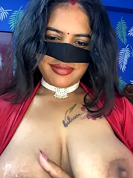 Snapshot of V-Hot-Sweti chatting on November 7, 2025, 4:06 am V-Hot-Sweti online show from November 7, 2025, 4:06 am