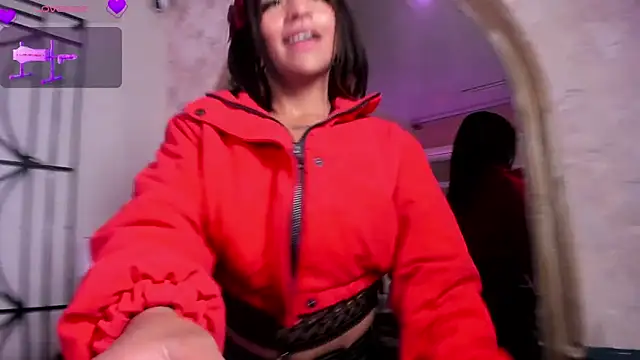 Manelyk evanss  online show from April 20, 2026, 7:15 pm