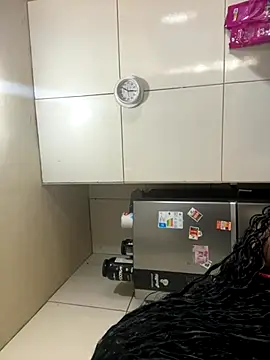 LunaSthena online show from October 26, 2025, 6:19 pm