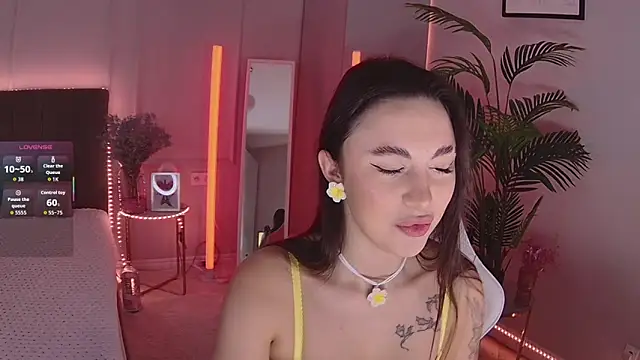 Leri Star online show from December 21, 2025, 7:26 pm