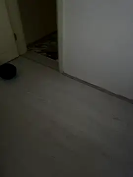 banuemre28 online show from October 11, 2025, 7:09 am