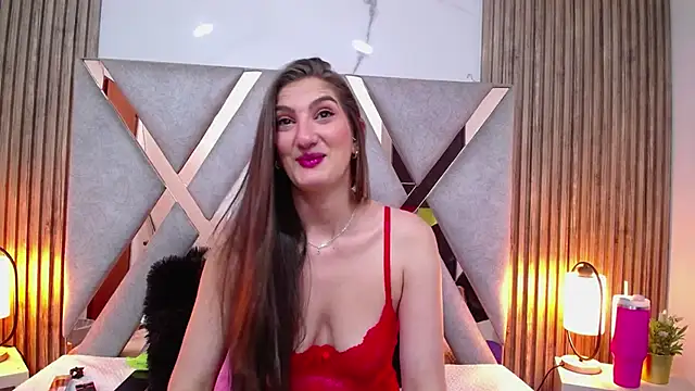 Dafne castro  online show from April 20, 2026, 7:37 pm