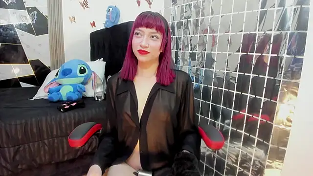 sophia arevalo online show from March 13, 2026, 3:11 am