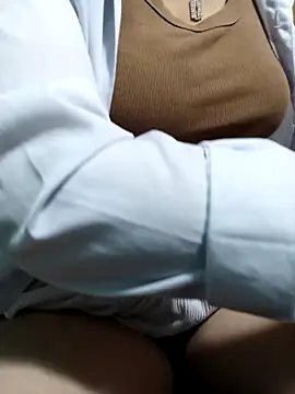 Snapshot of Tasu774 chatting on November 14, 2025, 1:20 am Tasu774 online show from November 14, 2025, 1:20 am