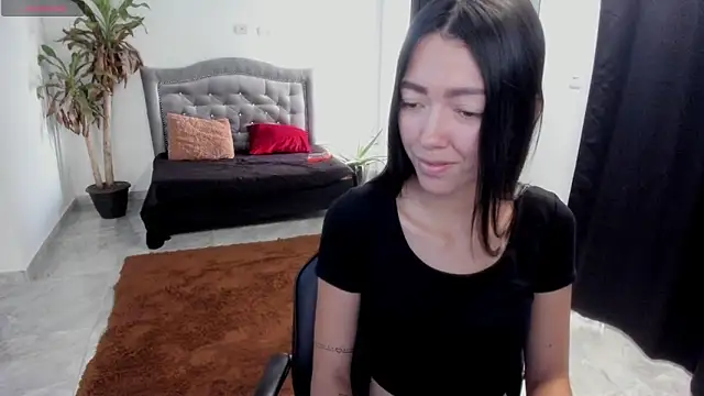 Snapshot of fox_valerie chatting on May 6, 2026, 4:55 pm fox valerie online show from May 6, 2026, 4:55 pm