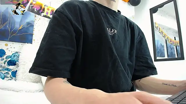 Snapshot of ArianaSantana chatting on November 3, 2025, 12:53 pm ArianaSantana online show from November 3, 2025, 12:53 pm