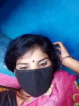 Snapshot of Rashili_jaan chatting on October 17, 2025, 11:39 pm Rashili jaan online show from October 17, 2025, 11:39 pm