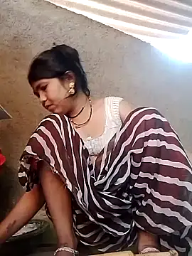 Snapshot of Rashili_jaan chatting on November 8, 2025, 3:43 am Rashili jaan online show from November 8, 2025, 3:43 am