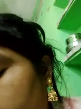 Rashili jaan online show from November 10, 2025, 8:47 pm