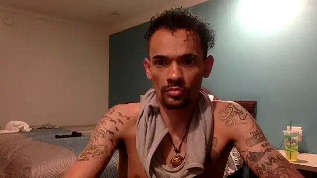 Snapshot of DrewTheTOP chatting on September 21, 2025, 3:39 pm DrewTheTOP online show from September 21, 2025, 3:39 pm