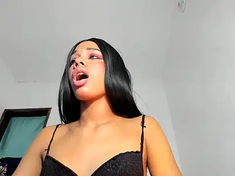 Snapshot of calliedemon_ chatting on February 24, 2026, 4:41 pm calliedemon online show from February 24, 2026, 4:41 pm