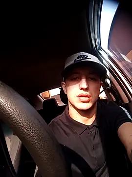 Snapshot of DebutingPathway chatting on September 14, 2025, 12:49 pm DebutingPathway online show from September 14, 2025, 12:49 pm