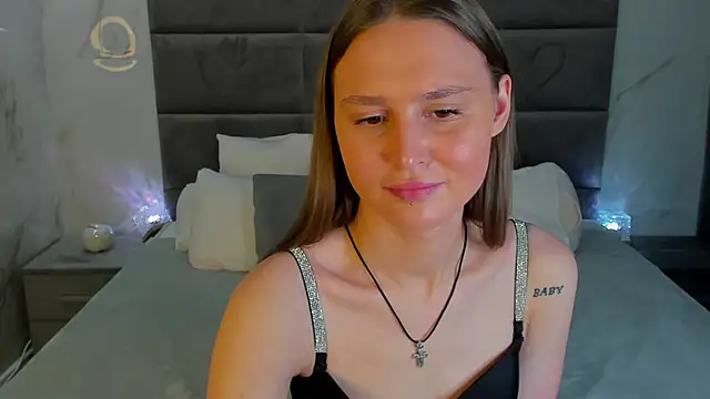 sasha  meow online show from November 17, 2025, 7:34 am