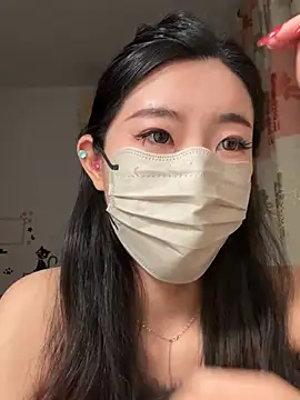 Lulu125216 online show from March 8, 2026, 3:48 pm