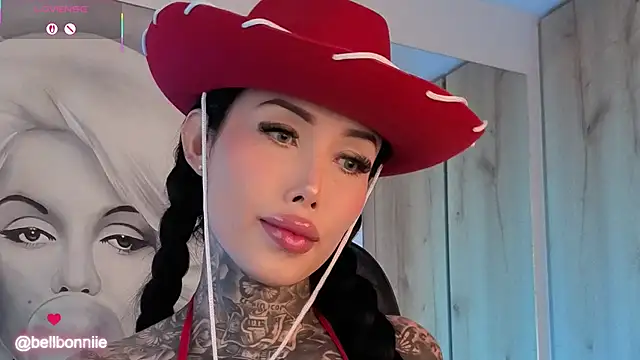 Snapshot of belllbonniie chatting on October 12, 2025, 8:54 pm belllbonniie online show from October 12, 2025, 8:54 pm