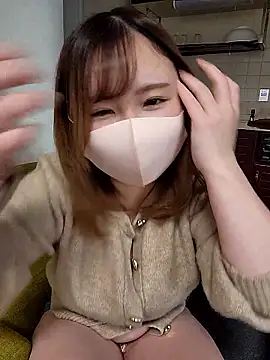 Snapshot of --MIYUKI chatting on December 22, 2025, 4:56 am --MIYUKI online show from December 22, 2025, 4:56 am