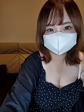 Snapshot of --MIYUKI chatting on October 10, 2025, 11:00 am --MIYUKI online show from October 10, 2025, 11:00 am