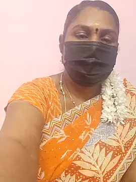 Snapshot of Tamil_Azhaghi25 chatting on September 29, 2025, 5:07 pm Tamil Azhaghi25 online show from September 29, 2025, 5:07 pm