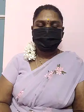 Snapshot of Tamil_Azhaghi25 chatting on September 30, 2025, 4:35 pm Tamil Azhaghi25 online show from September 30, 2025, 4:35 pm