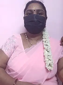 Snapshot of Tamil_Azhaghi25 chatting on October 12, 2025, 4:41 pm Tamil Azhaghi25 online show from October 12, 2025, 4:41 pm