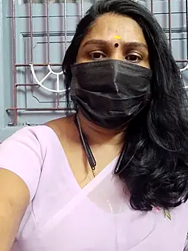 Snapshot of Tamil_Azhaghi25 chatting on November 16, 2025, 5:50 pm Tamil Azhaghi25 online show from November 16, 2025, 5:50 pm